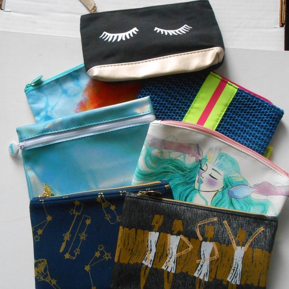 Ispy Cosmetic Makeup Bags Set of 7 - Picture 1 of 5